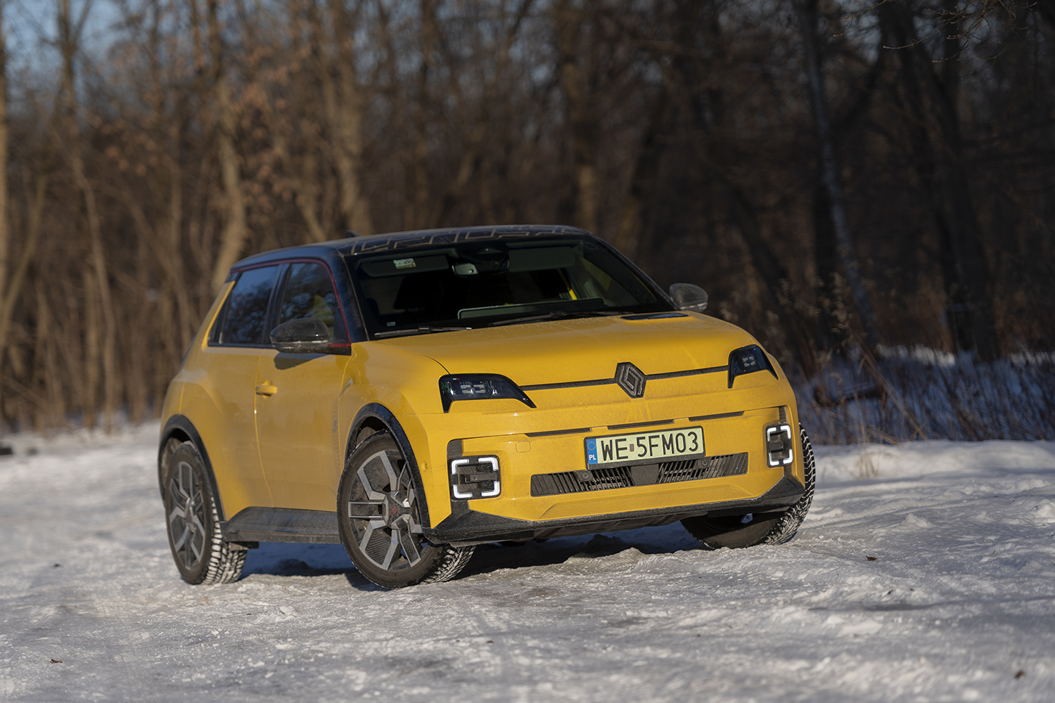 Renault 5 E-Tech — zdjęcie auta w teście EV Rally