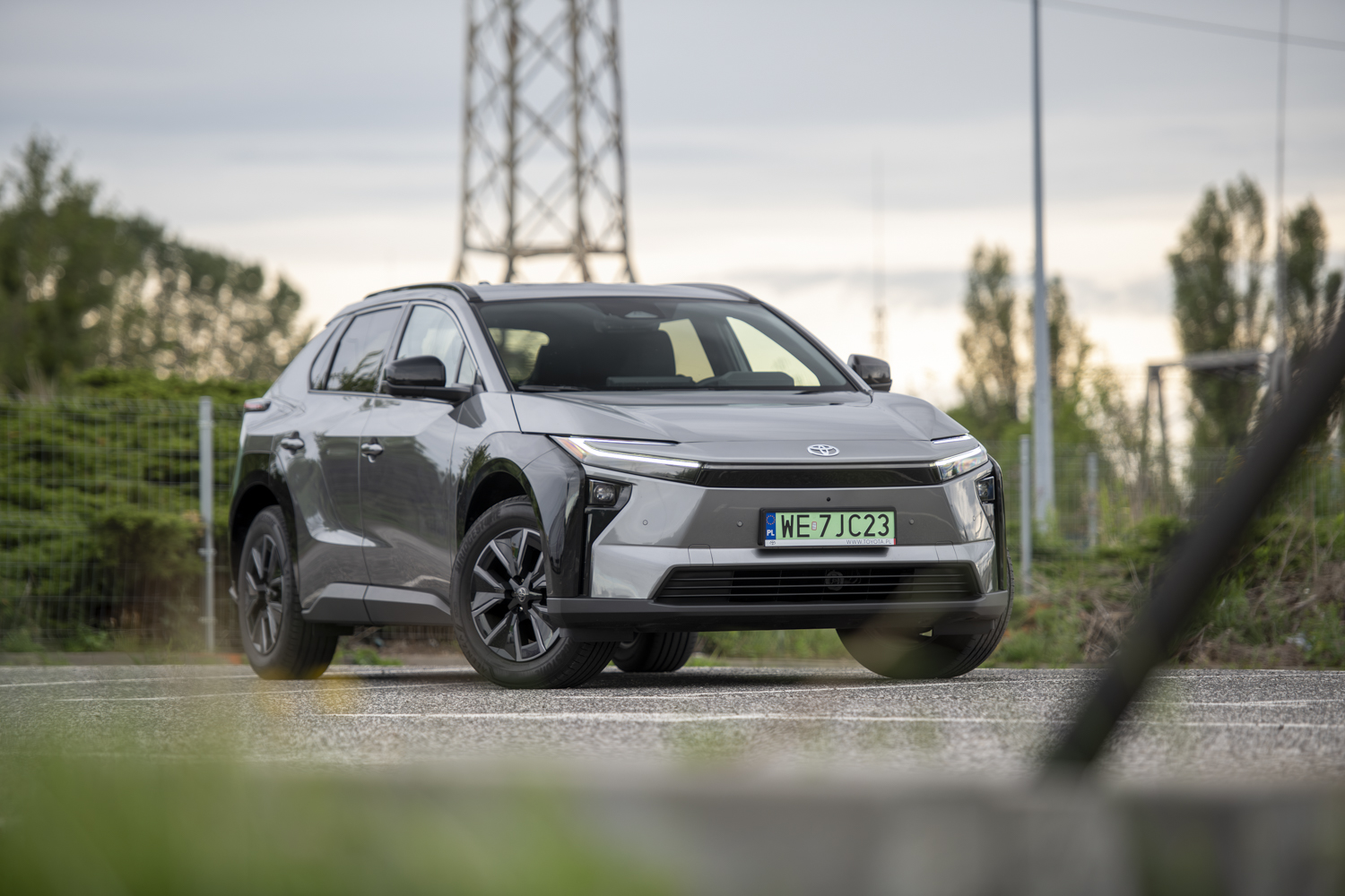 Toyota bZ4X FL — zdjęcie auta w teście EV Rally