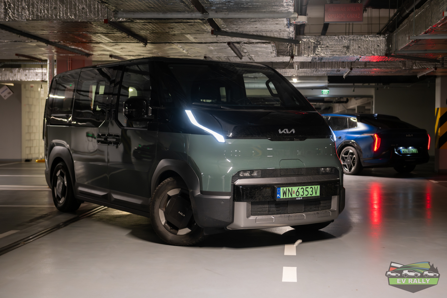 Kia PV5 — zdjęcie auta w teście EV Rally