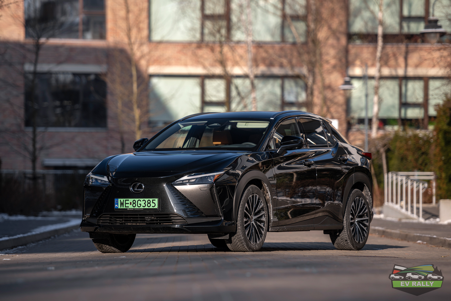 Lexus RZ 450e — zdjęcie auta w teście EV Rally