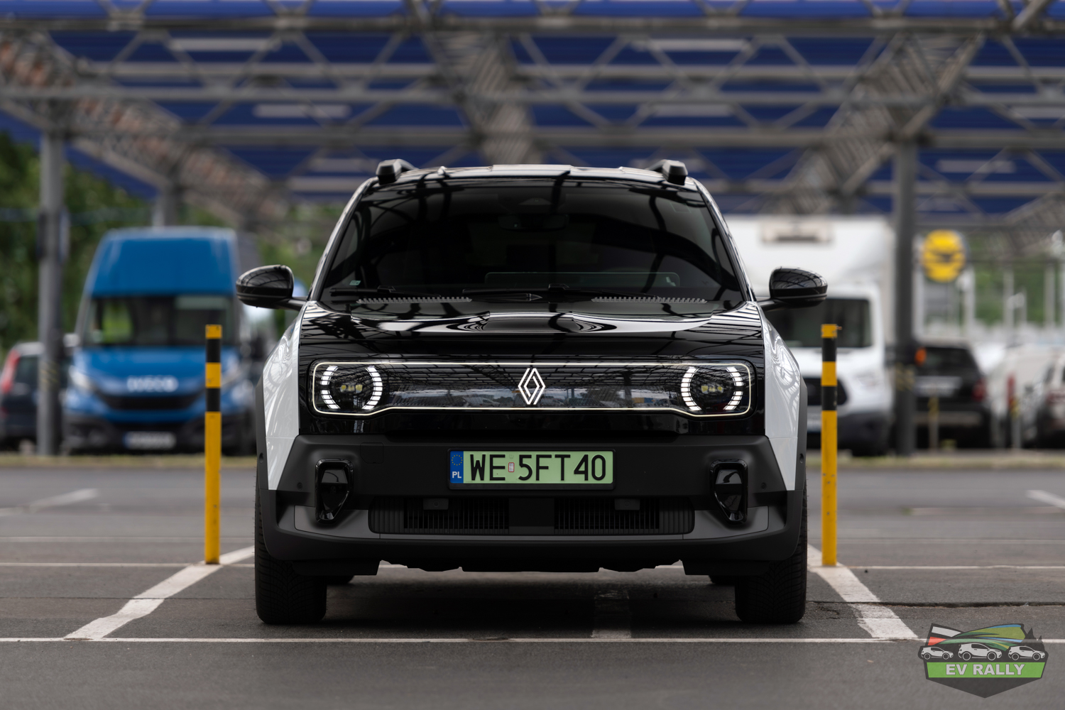 Renault 4 E-Tech — zdjęcie auta w teście EV Rally