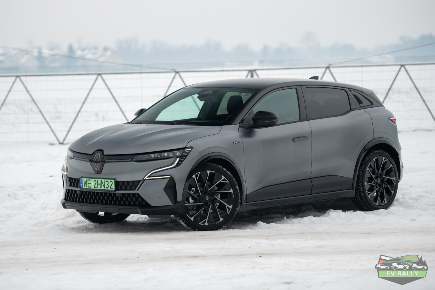Renault Megane E-Tech — zdjęcie auta w teście EV Rally