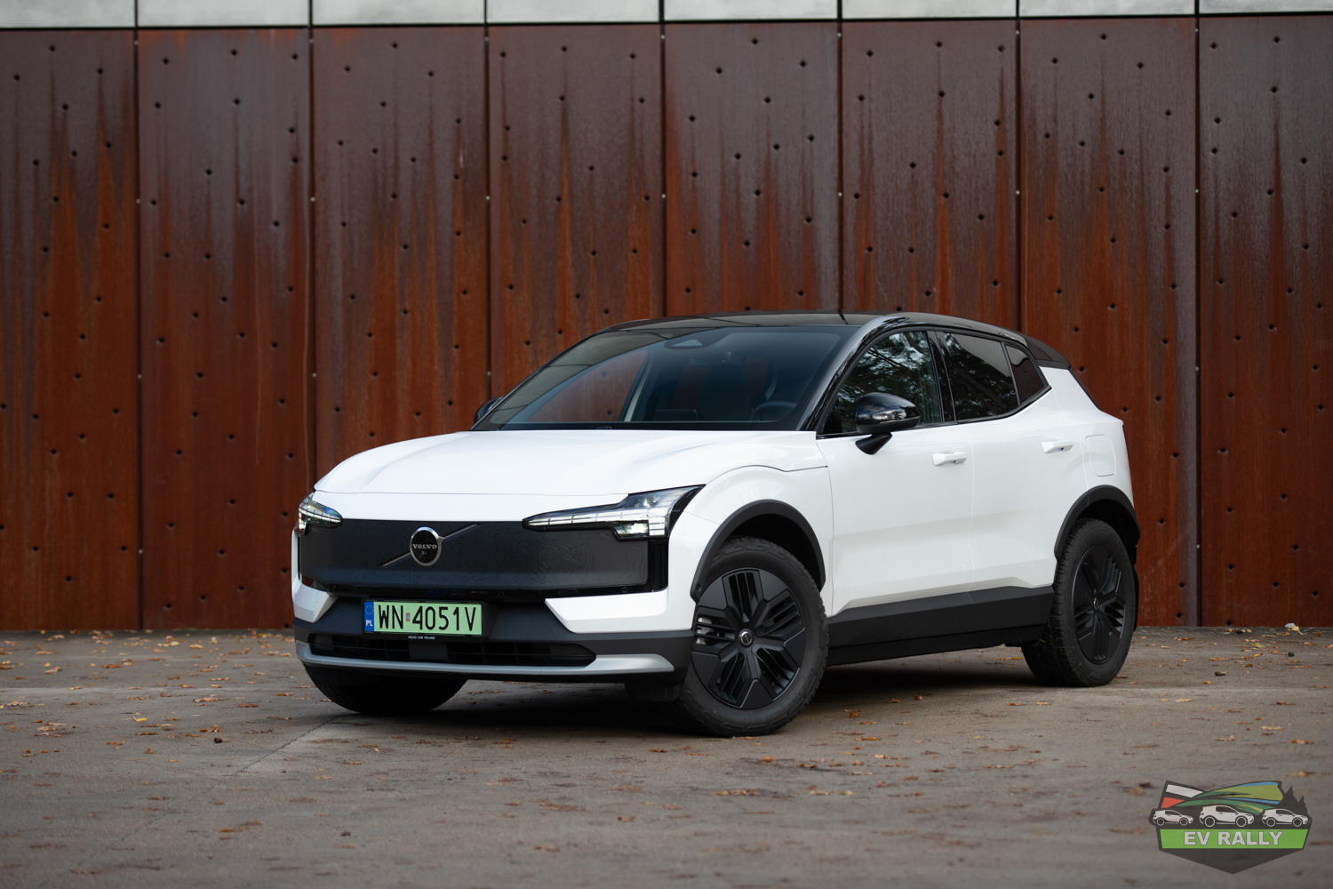Volvo EX30 — zdjęcie auta w teście EV Rally